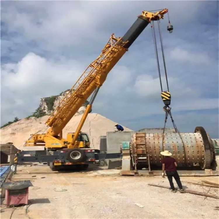 德昌吊车的运输费用是否包含在租赁费用中